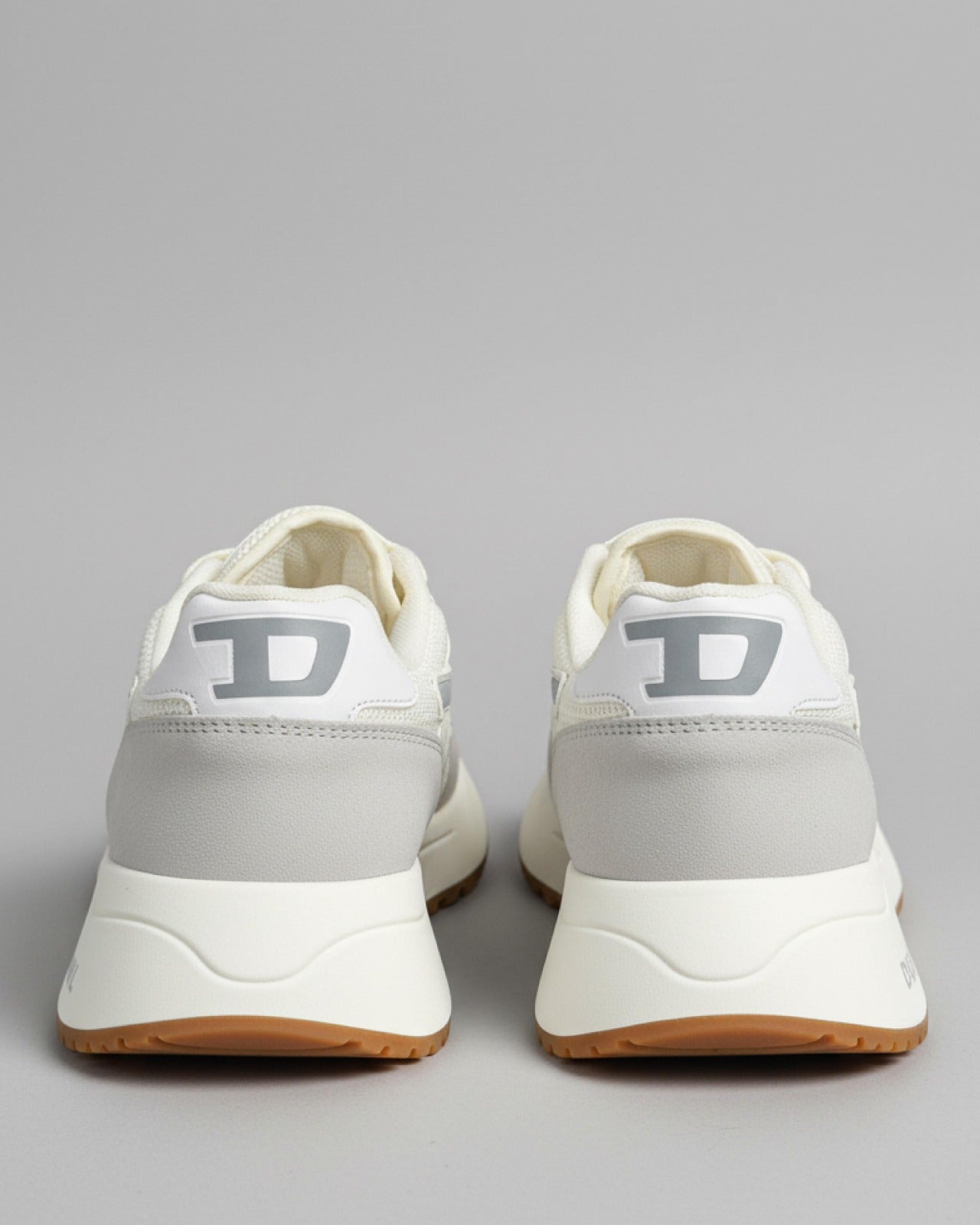 DIESEL NOVA BLANCO - GRIS