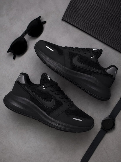 NIKE AXION FULL NEGRO
