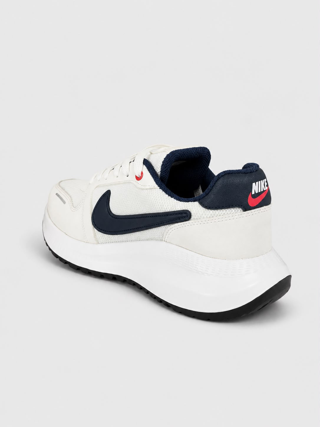 NIKE AXION 2.0