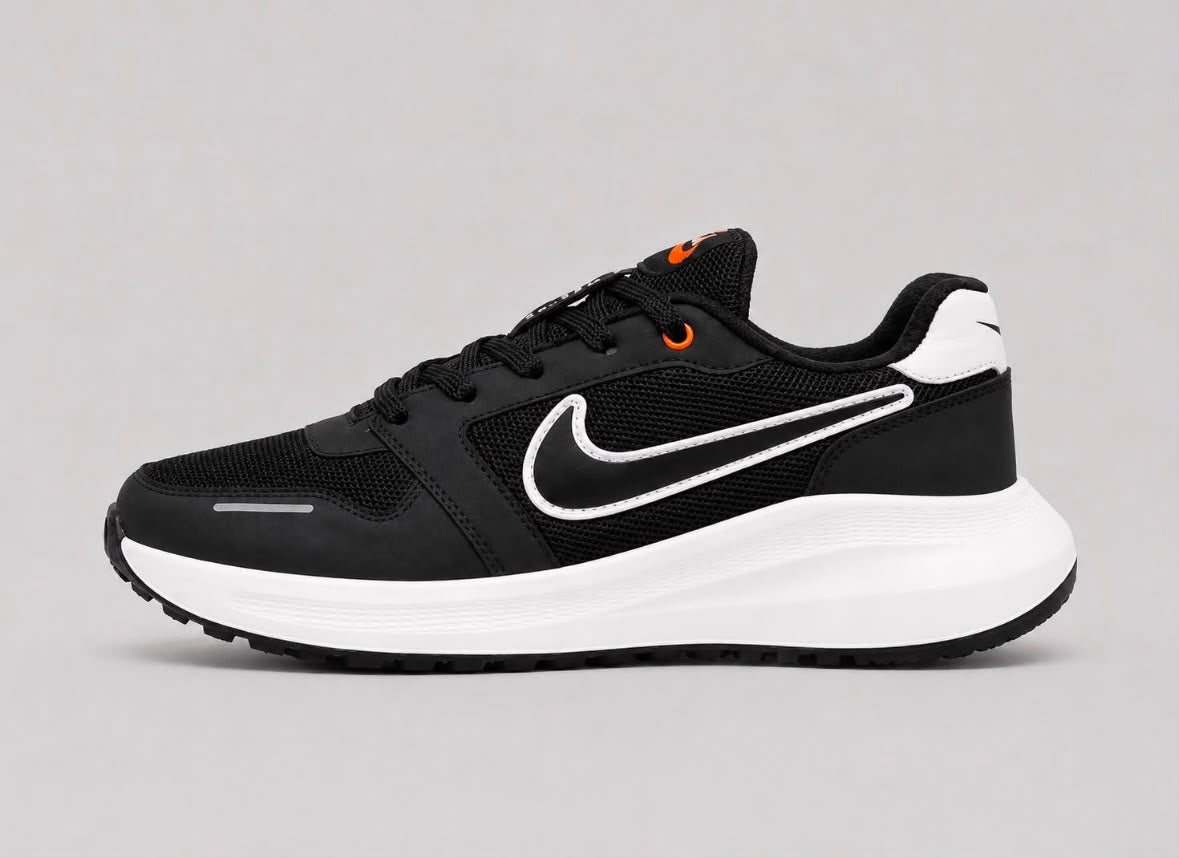 NIKE AXION
