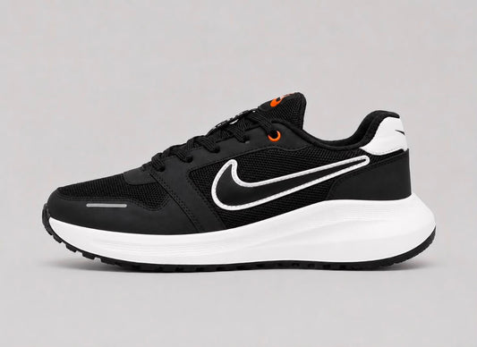 NIKE AXION