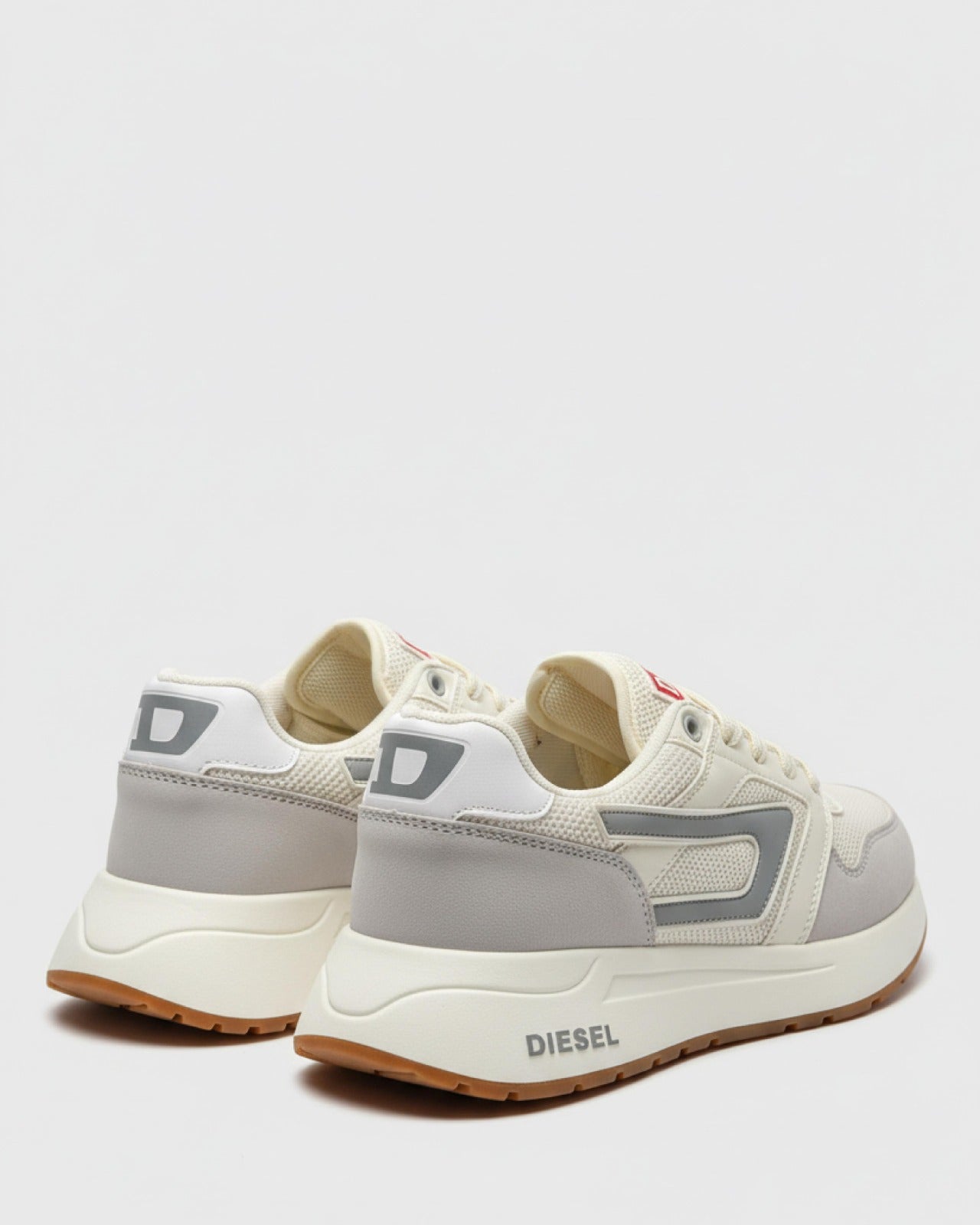 DIESEL NOVA BLANCO - GRIS